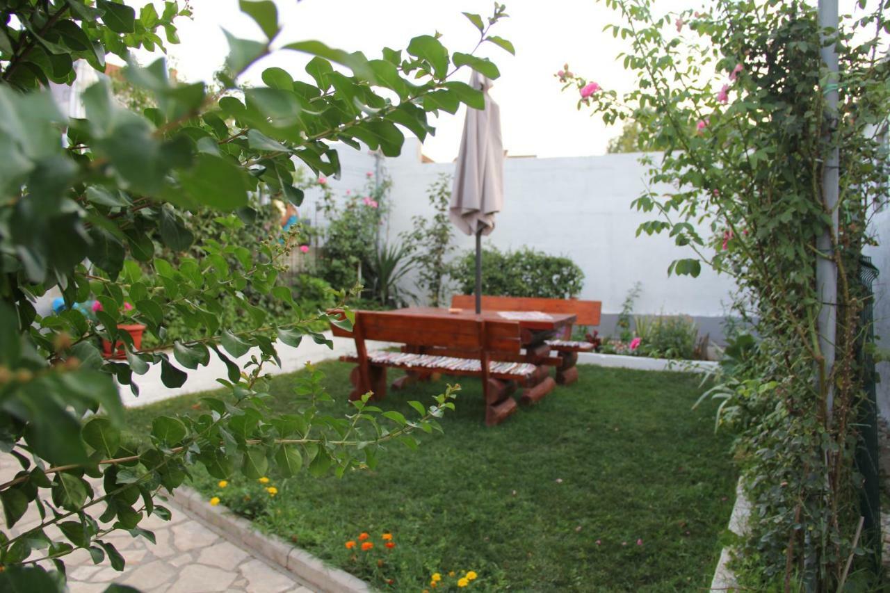 Holiday Home Flora Мостар Екстер'єр фото
