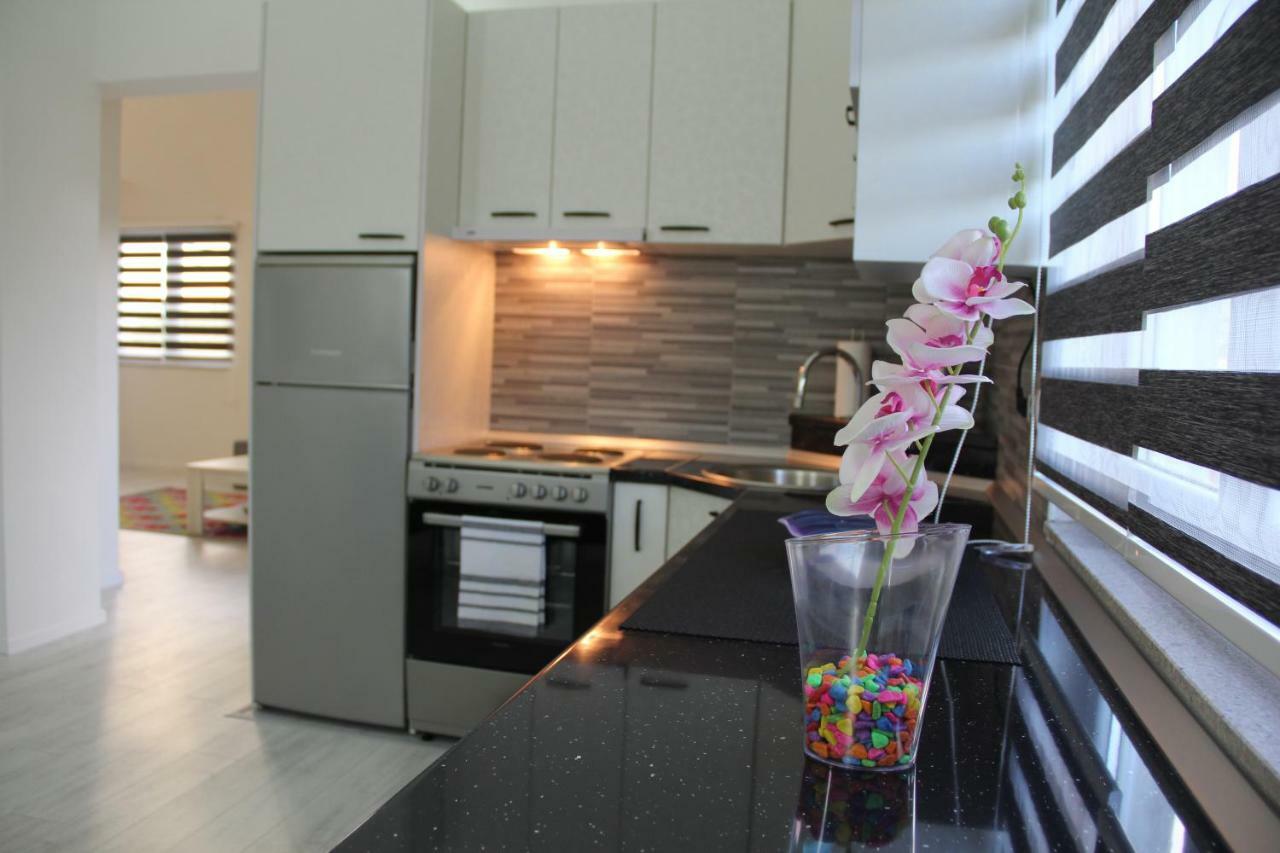 Holiday Home Flora Мостар Екстер'єр фото